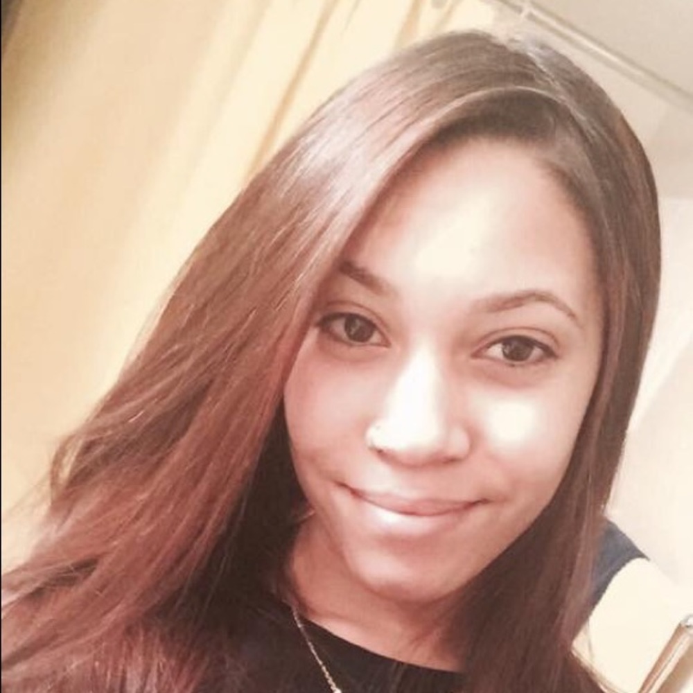 Meet your Posher, Monica